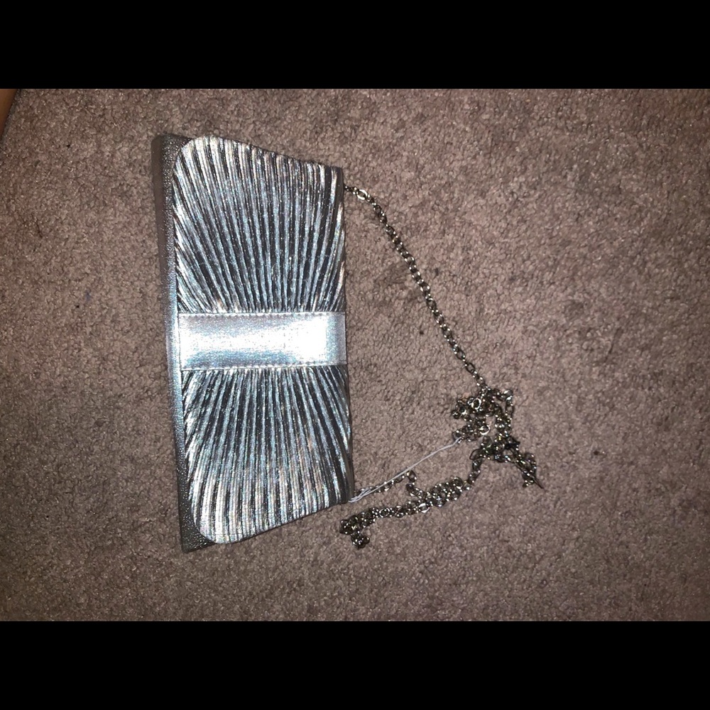 Silver Chain Clutch Purse